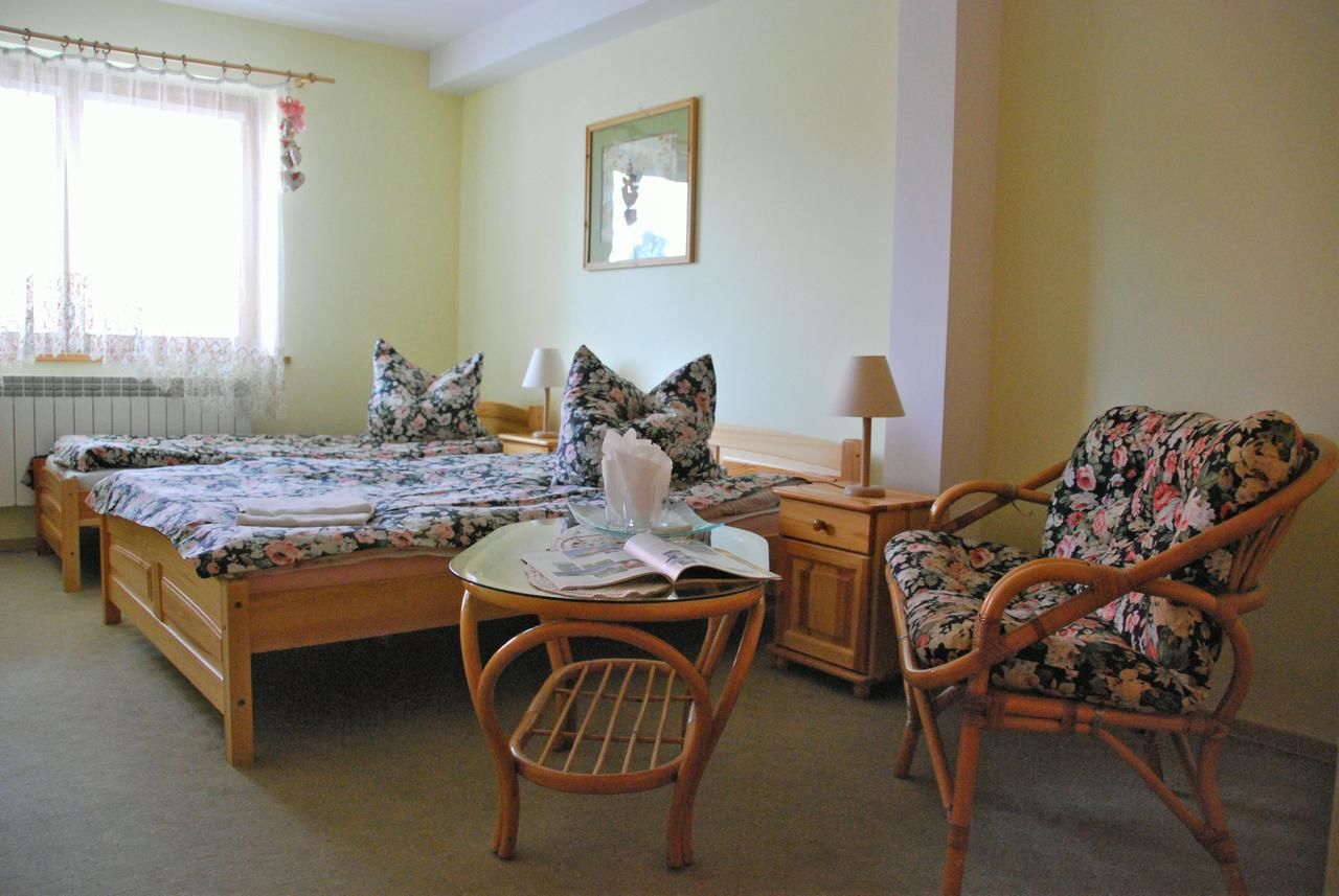 Отели типа «постель и завтрак» Apartamenty Matuska Поронин